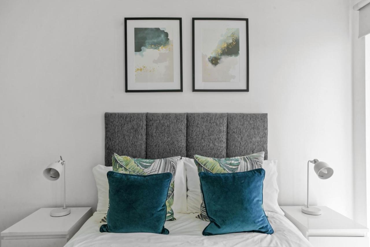 Stunning City Centre Penthouse - Sleeps 10 - Parking Manchester Exteriör bild